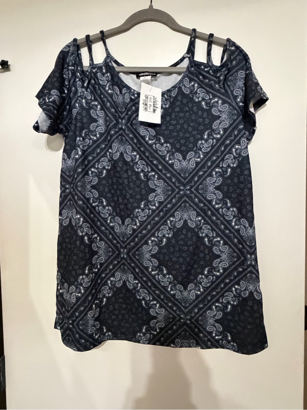 Women's Black Bandana Print Cold-Shoulder Top